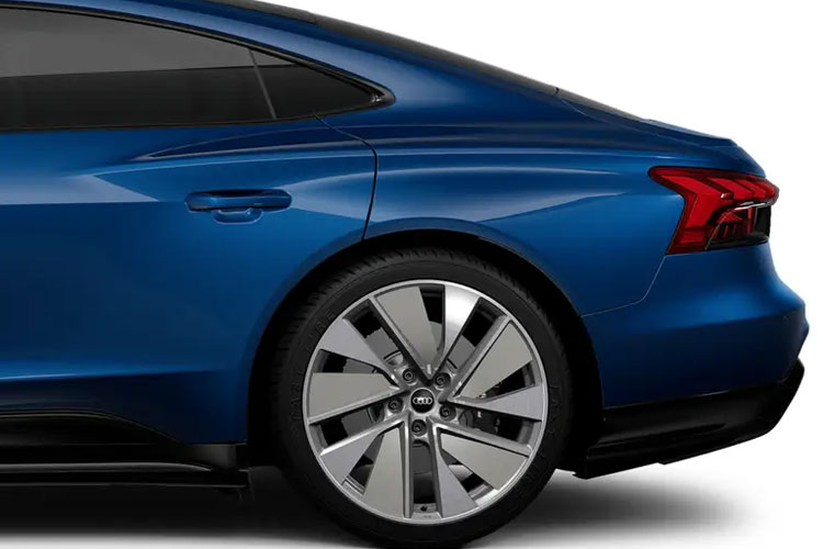 3439766 500kW 105kWh Carbon Vorsprung 4dr Auto