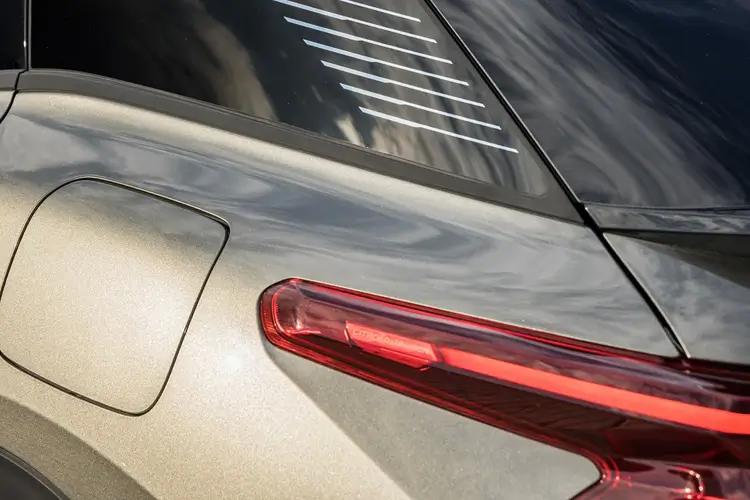 3445149 1.6 Plug-in Hybrid 225 Plus 5dr e-EAT8