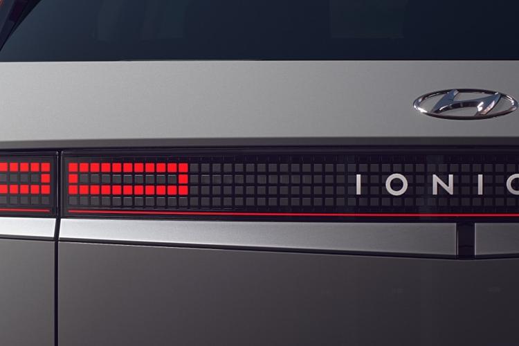 3440902 239kW Ultimate 84 kWh 5dr AWD Auto [Tech Pack Max]