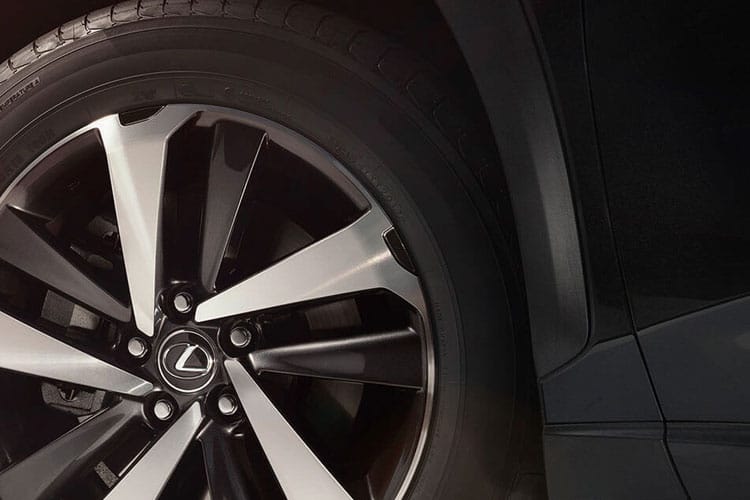 3445346 350h 197 Premium 5dr E-CVT [Pan roof] 2WD