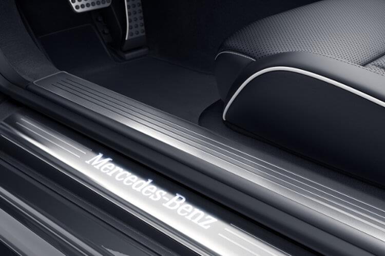 3441406 SL 43 [421] Premium Plus 2dr Auto