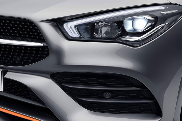 3441570 CLA 35 Premium 4Matic 5dr Tip Auto