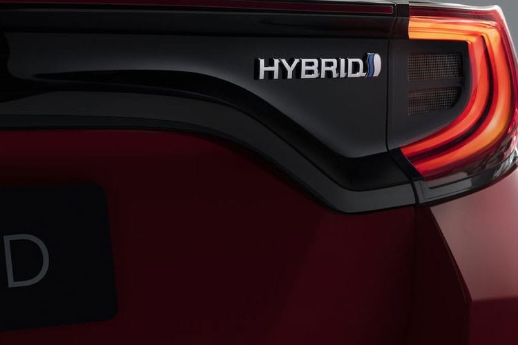 1251947 1.5 Hybrid Icon 5dr CVT