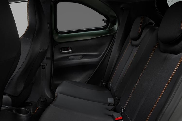 3442538 1.0 VVT-i JBL Edition 5dr