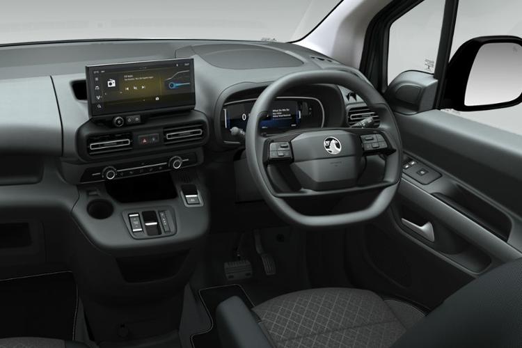 3442586 100kW Ultimate 50kWh 5dr Auto