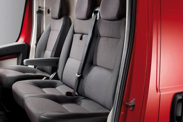 3450432 200kW 110kWh H3 Van Enterprise Auto [22kW]