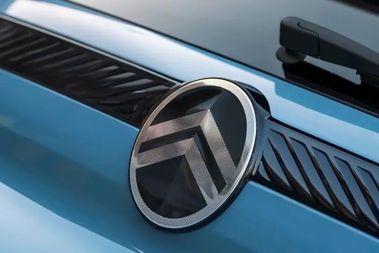 3450390 83kW 44kWh Van Plus Auto