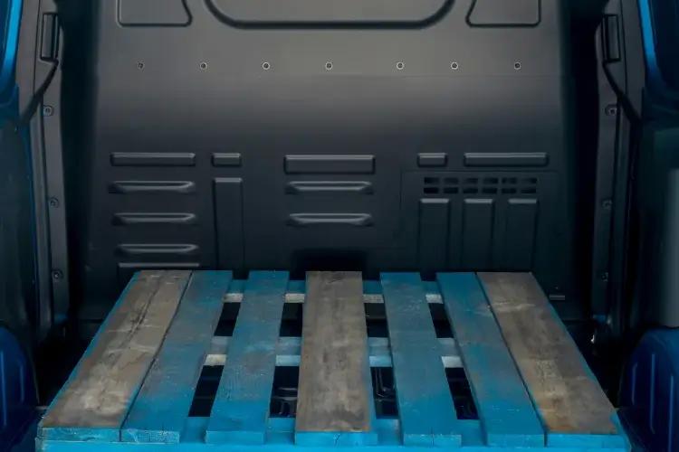 3443843 1.5 EcoBlue Limited Van