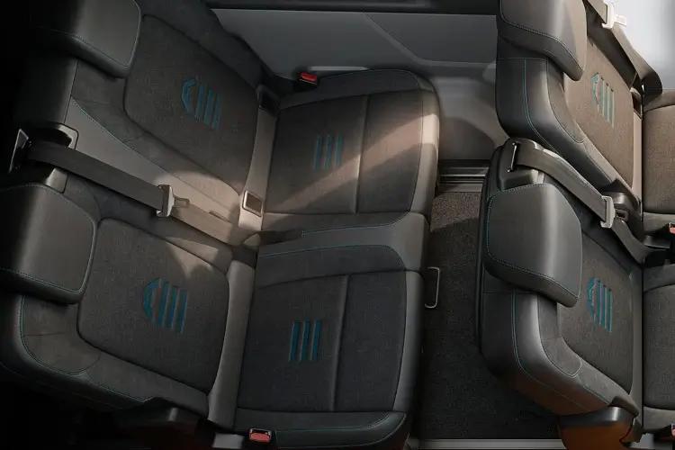 3451371 2.0 EcoBlue 170ps H1 Titanium Luxe 8 seater Auto