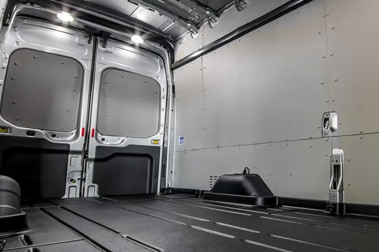 3443386 2.0 EcoBlue 105ps H2 Leader Van [Nav]