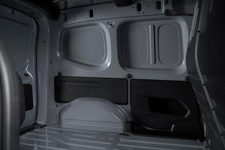 3429521 1.3 Tekna Crew Van