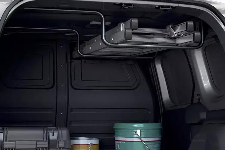 3447716 ML19 TCe 100 Extra Van