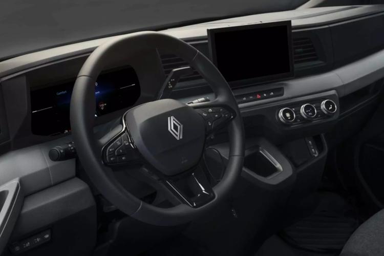 3447748 MM35 104kW 87kWh Advance Medium Roof Van Auto