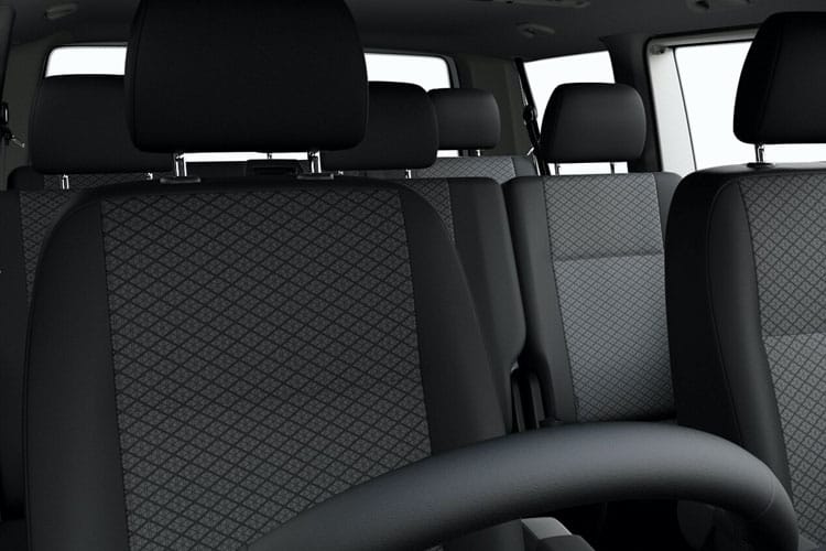 3449916 2.0 TDI 150PS S Minibus DSG